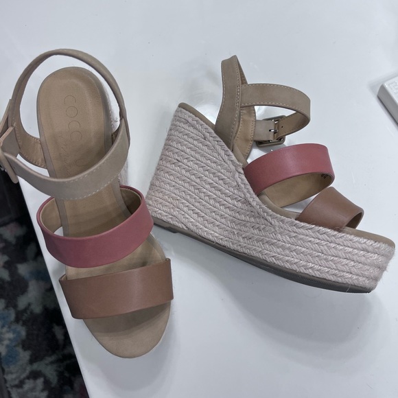 Coconuts by Matisse two-tone wedges - Picture 2 of 4